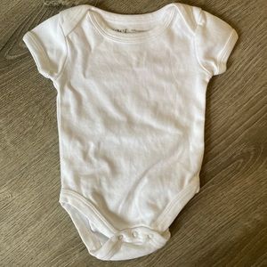Pact onesie - 0-3 mo